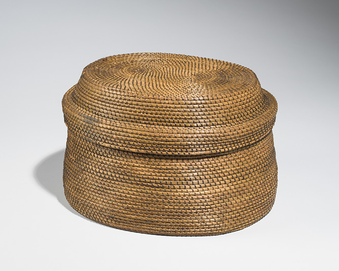Kuba Lidded Woven Basket with Abstract Stitch Design Kuba Lidded Woven Basket with Abstract Stitch Design