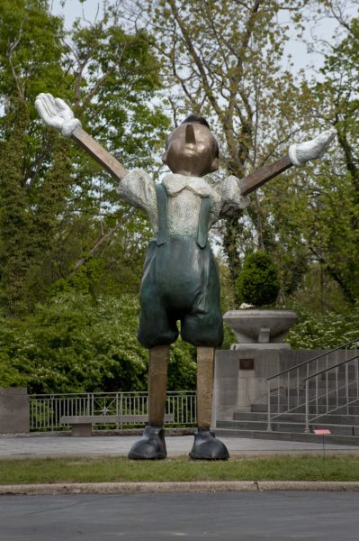 Free Public Tour: Sculptures