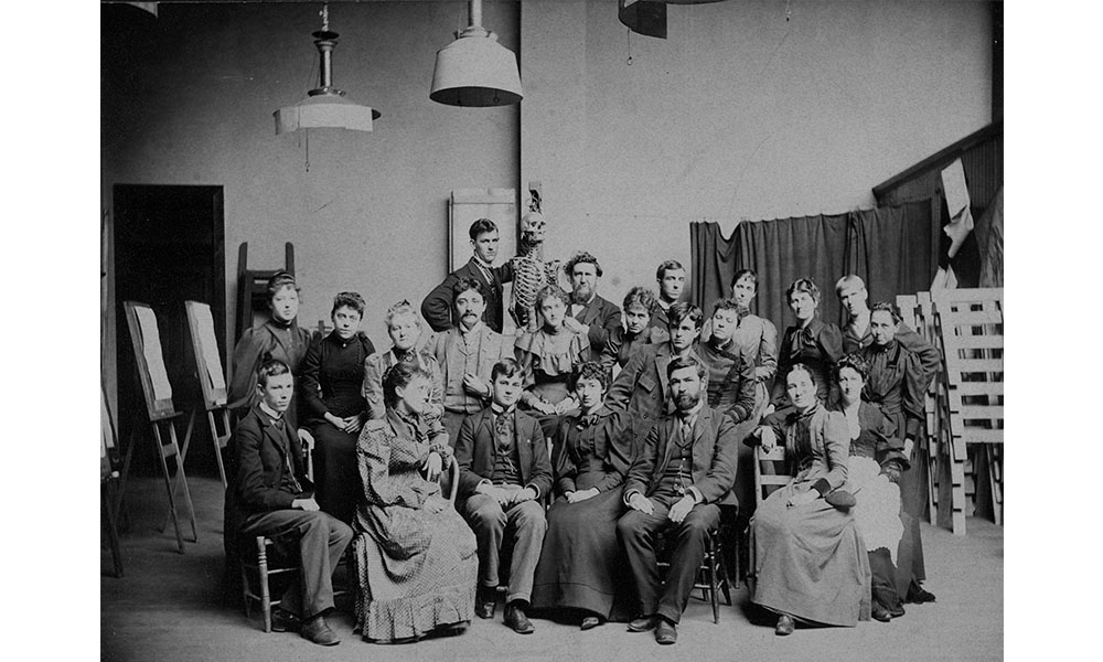 black and white group photo of the Art Academy