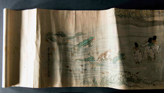 Ogawa Haritsu scroll in conservation